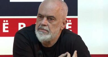 “Molotovarët pengojnë sa të munden Shqipërinë”/ Integrimi, Rama: Askush nuk ia ka bërë këtë vendit të vet
