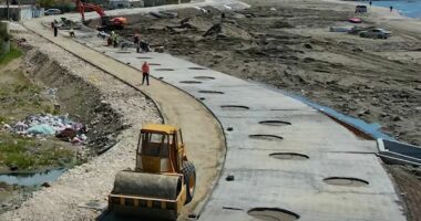 Rama nda videon: Zgjerohet shëtitorja bregdetare në Plazhin e Vjetër, investim i ri për Vlorën