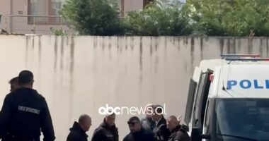VIDEO/ Veliaj në gjykatën administrative, kërkon largimin e Prokurorit Dado nga procesi i tij