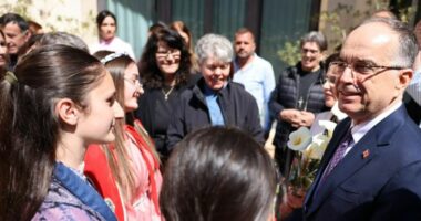 Pashkët katolike, Begaj nga Lezha: Joo ditë e shenjtë të sjellë paqe, shpresë dhe bekime