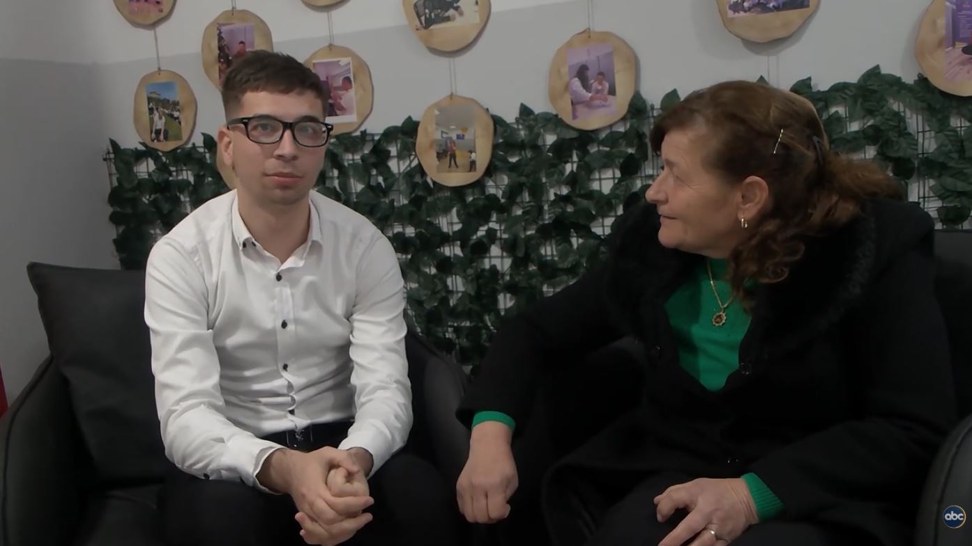 Beteja e vështirë me autizmin  Sfida dhe shpresa e shumë familjeve për fëmijët e tyre