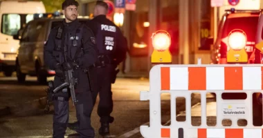 Shpërthim i fortë në një nënkalim në një qytet gjerman, një viktimë dhe disa të plagosur