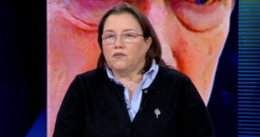 “Zvarritje e shëmtuar e seancave”/ Gjikondi: Drejtësia, anemike për 21 janarin!