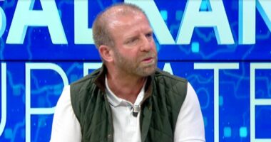 “Çmenduria” politike në Kosovë/ Abazi: Vendi, në regres. Përgjegjësia e shumicës për dialog politik