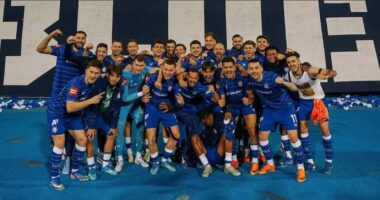 Arbër Hoxha, kampion i Kroacisë/ Ylli i Kombëtares fiton titullin dy javë para fundit të ligës