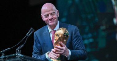 FIFA e sigurtë: Irani, në botëror/ Presidenti Infantino: Asnjë ndryshim, do të luhet sipas kalendarit
