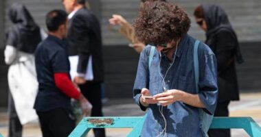 Bllokimi i internetit ua vështirëson jetën edhe më shumë iranianëve në kohë lufte