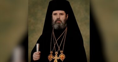 Nesër Pashka Ortodokse/ Mesazhi i Kryepeshkopit Joani: Thirrje për paqe, falje dhe forcë shpirtërore në kohë pasigurie