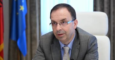 Shtrenjtohen banesat/ Shehu: Rritja e çmimeve më e lehtë se një vit më parë