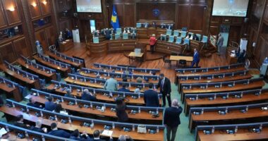 Kosova shkon në zgjedhje/ Nuk ka president të ri, dështon votimi në seancën e jashtëzakonshme