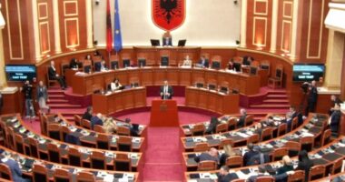 “Mbi 300 referime për shkelje”/ Ministri Lamallari: Pastrimi i brendshëm i Policisë së Shtetit është një sfidë, por duhet të realizohet çdo ditë!