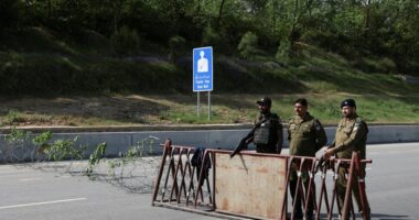 Pakistani rrit sigurinë përpara një raundi të dytë të mundshëm bisedimesh SHBA-Iran