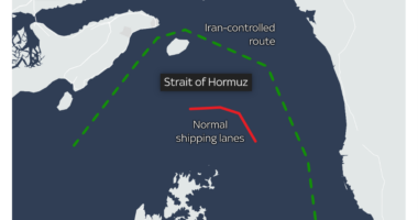 Paralajmëron CIA: Ngushtica e Hormuzit nuk pritet që të hapet së shpejti