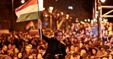 Fitoi përballë Orban/ Merz uron Magyar: Drejt një Evrope të fortë dhe të bashkuar