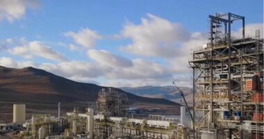 Kriza e karburantit kërcënon fluturimet, BE plane për rezerva dhe blerje të përbashkëta