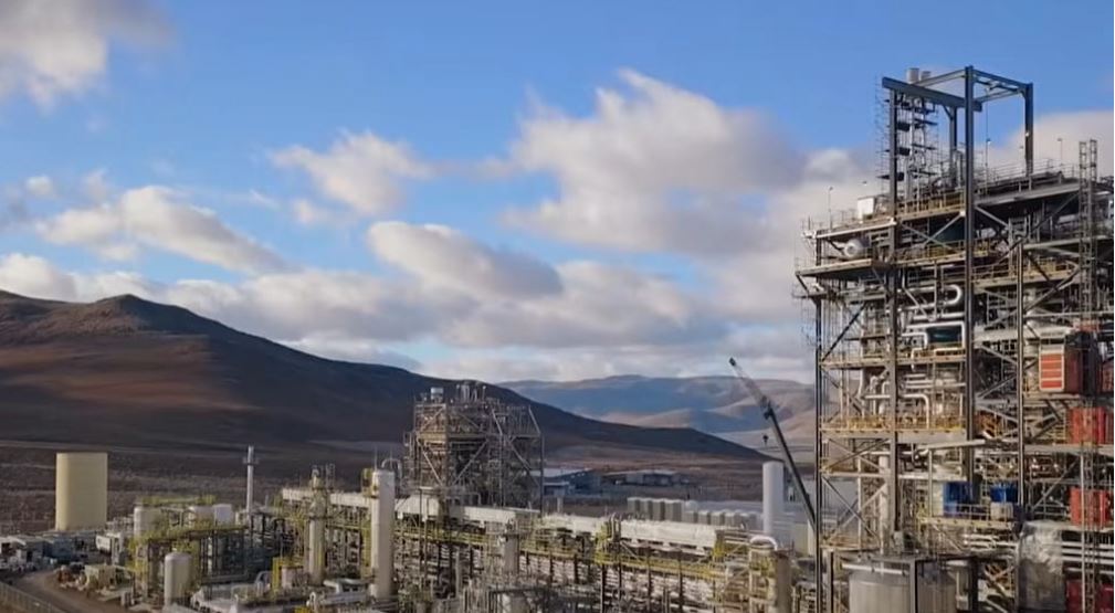 Kriza e karburantit kërcënon fluturimet  BE plane për rezerva dhe blerje të përbashkëta