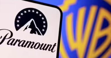 Paramount blen Warner Bros/ Bordi i Warner miratoi shitjen e aksioneve për 81 miliardë dollarë