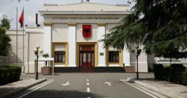 AKSHI dhe ARRSH, s’ka komisione hetimore/ Konferenca e Kryetarëve të grupeve rrëzon kërkesat e PD