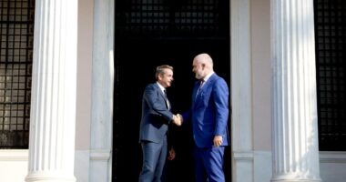 Kryeministri Rama merr pjesë në Forumin Ekonomik të Dephit, Greqi