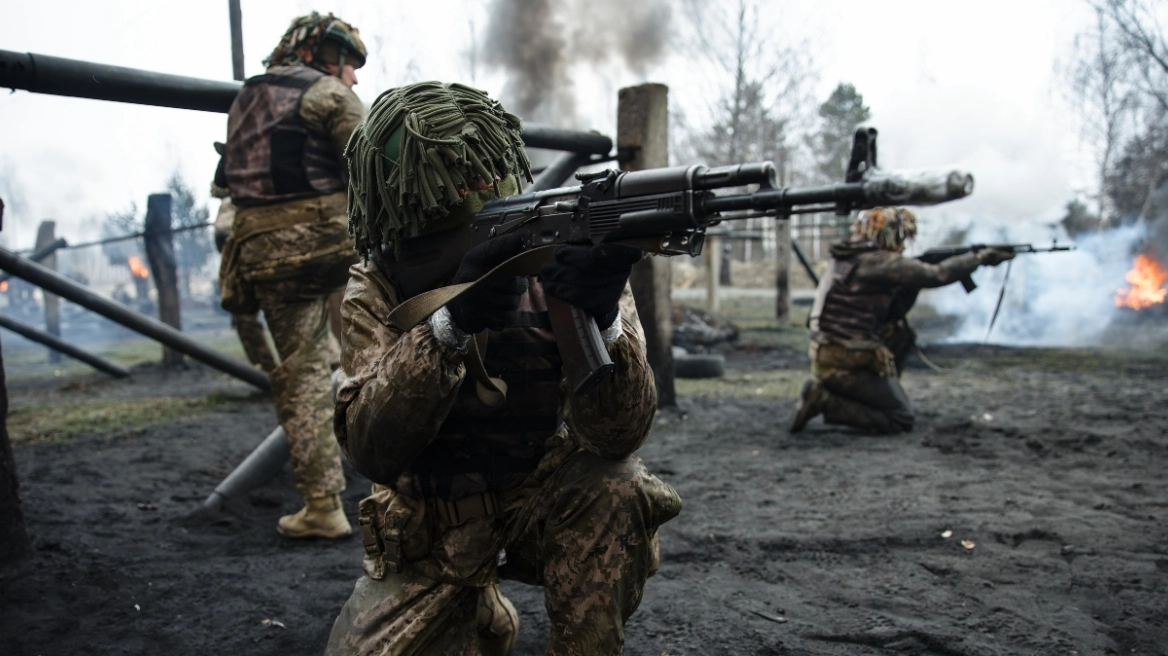 Rusia dhe Ukraina shkëmbejnë trupat e ushtarëve të vrarë në luftë