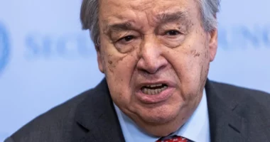 Shefi i OKB-së: Ndërprerja e Ngushticës së Hormuzit rrezikon një ‘emergjencë globale ushqimore’