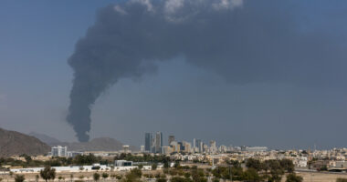 Paralajmërime sigurie në Emiratet e Bashkuara Arabe, Gjermania dhe Holanda u kërkon shtetasve të tyre të largohen