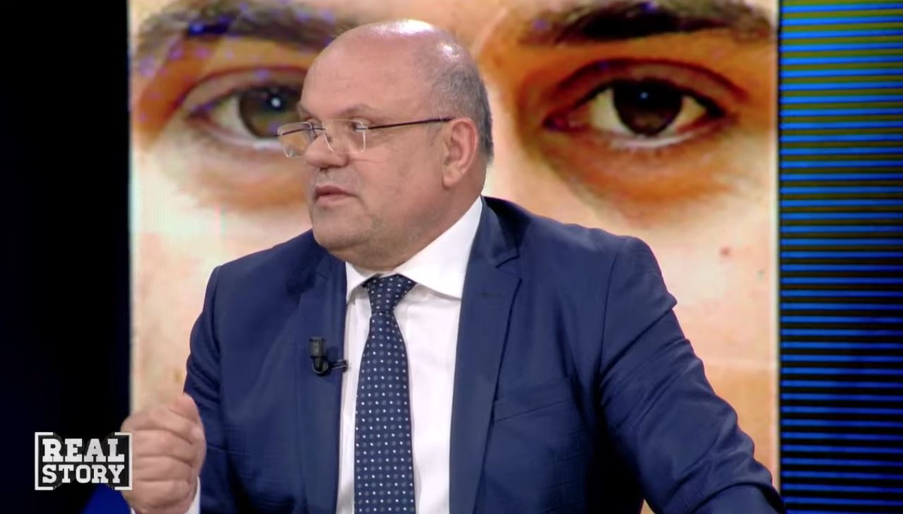  Opozita në Kosovë s ka aksion politik   Ish ambasadori  LDK s ka pasur kurrë në histori një lider pa staturë si Abdixhiku