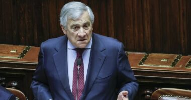 Kryediplomati italian: Kina të intensifikojë përpjekjet për paqe në Ukrainë dhe të shtyjë Rusinë drejt negociatave