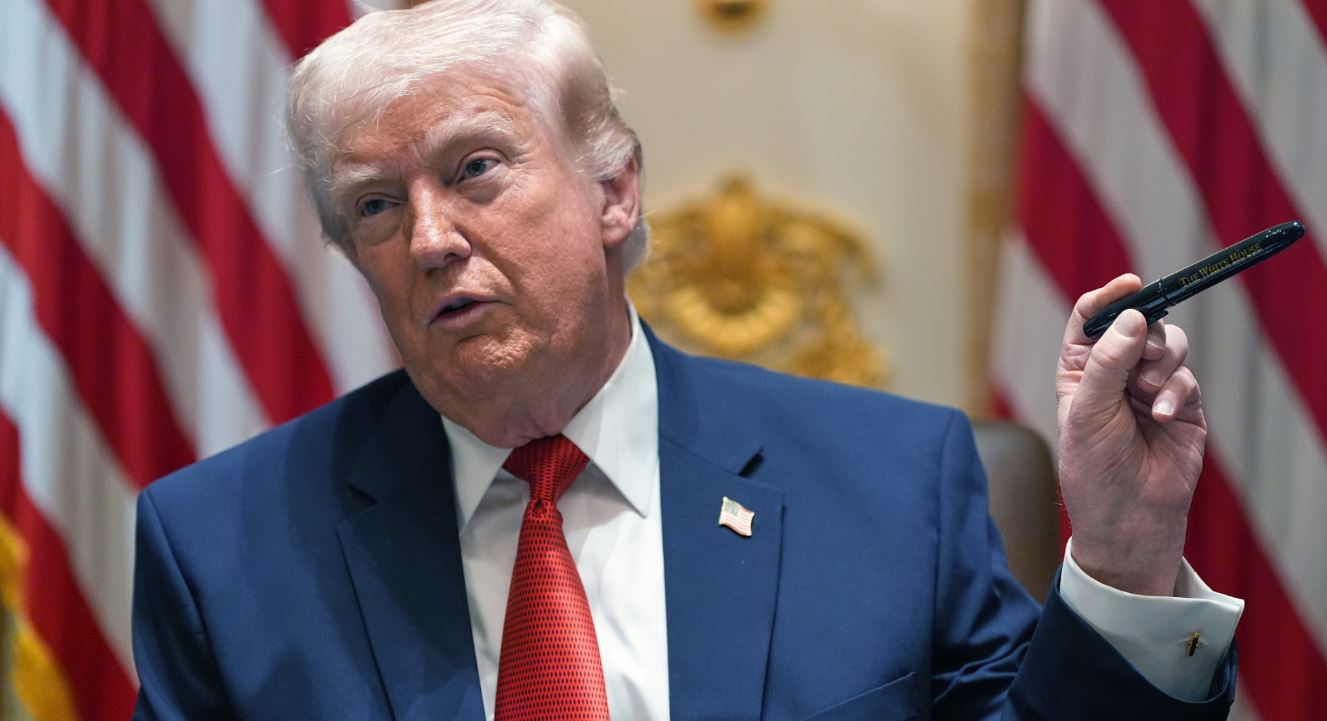 Analiza e CNN: A mund ta tërheqë Trump SHBA-në nga NATO?