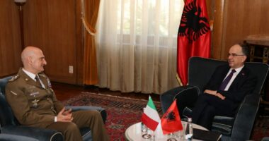 Presidenti Begaj takim me Gjeneral Portolano: Partneritet strategjik mes Shqipërisë dhe Italisë