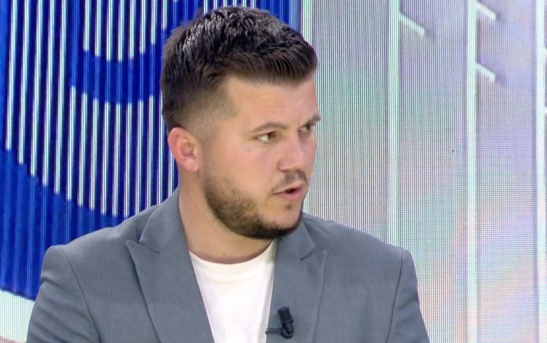 Të përjashtuarit në PD/ Gazetari Hoxha: Ishin mbështetës të Rithemelimit të Berishës, dalja pro Salianjit u kushtoi