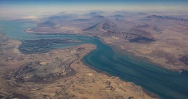 Irani: Deri në 15 anije në ditë do të kalojnë në Ngushticën e Hormuzit