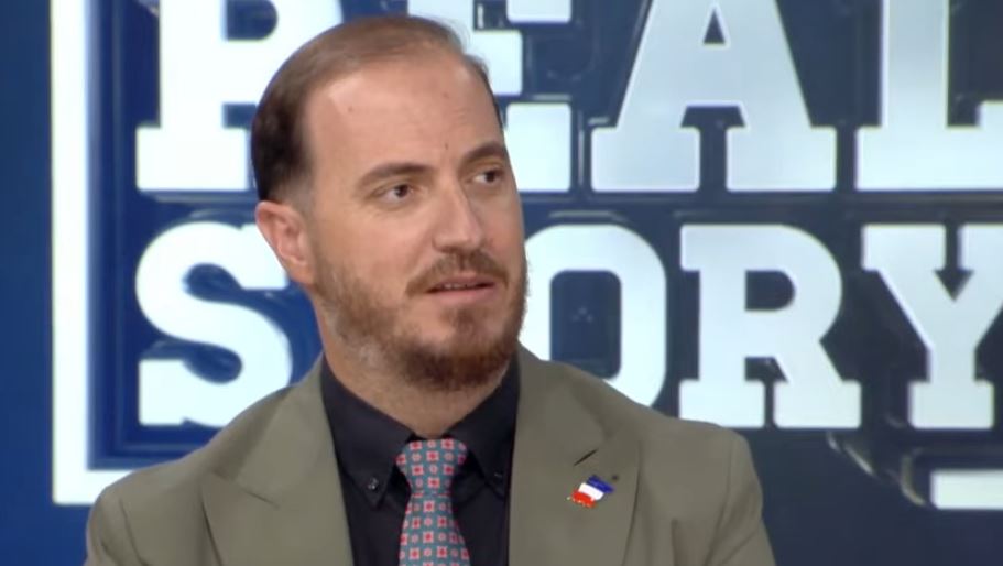 Ilir Meta  jeta pas hekurave  Avokati Hoxha  I dënuari  më shumë të drejta se i paraburgosuri