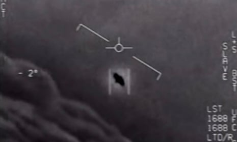 SHBA  Pentagoni publikon dosje sekrete për UFO që nga vitet  40