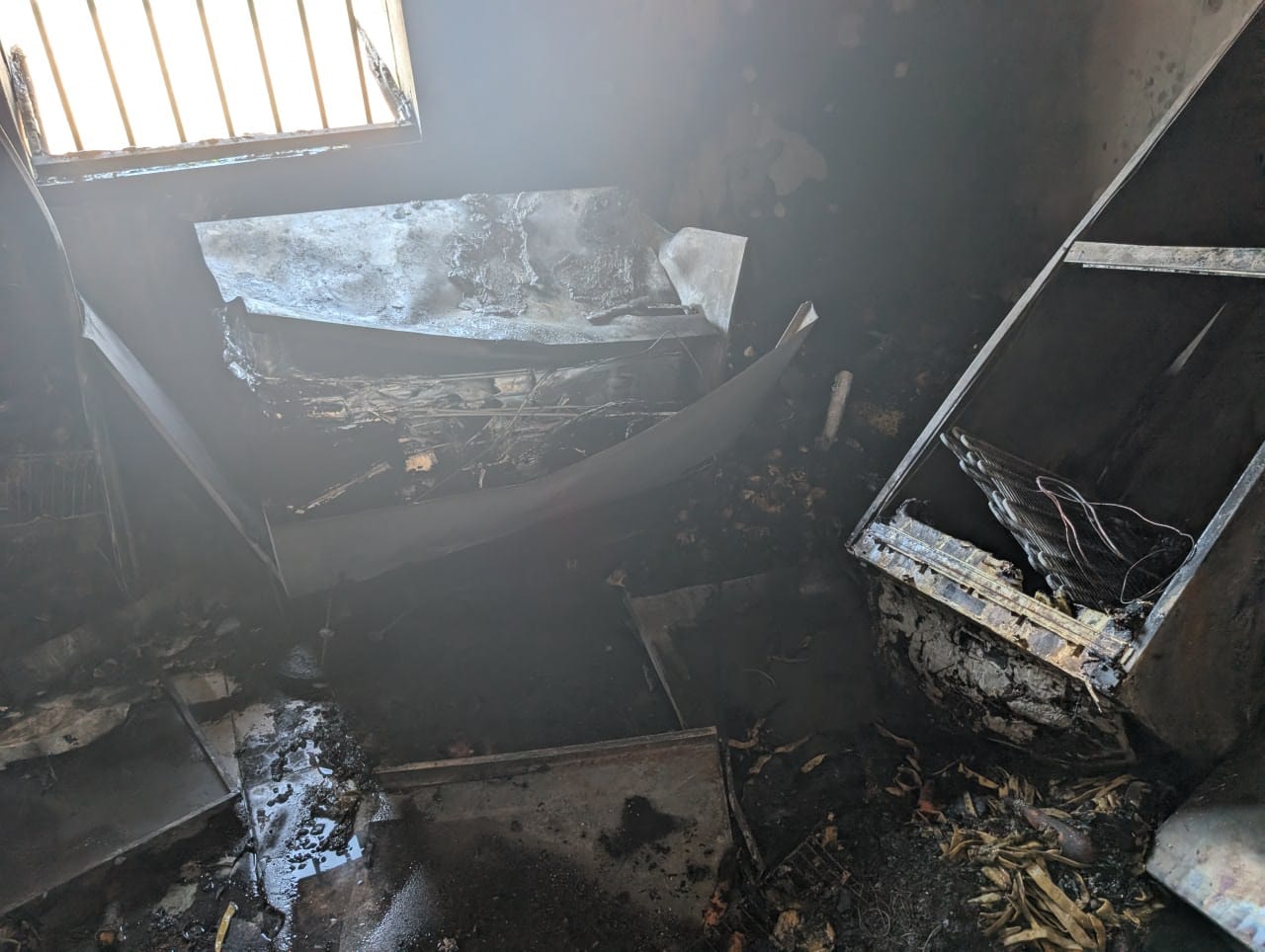 Shpërthen bombola e gazit në magazinë  Durrës  humb jetën punëtori nga Bangladeshi  një tjetër përfundon në spital