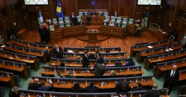 Kosovë: Hapet fushata për zgjedhjet e 3-ta brenda 15 muajve