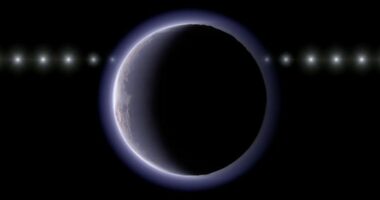 Zbulohet një atmosferë në një botë të vogël akulli përtej Plutonit