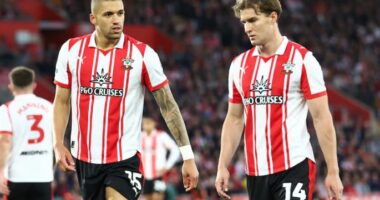 “James Bond” merr në qafë Southampton/ Histori me spiunë, klubi përjashtohet nga finalja e play off