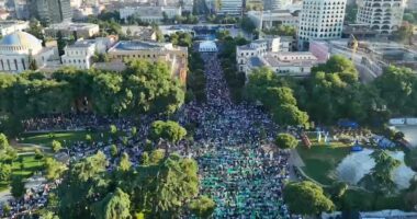 Festa e Kurban Bajramit/ Kryeministri Rama uron besimtarët myslimanë: Ditë e bekuar