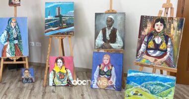Historia e Kukësit ne telajo/ Piktori Pjetër Marku dhuroi një pjesë të krijimtarisë së tij për institucionet