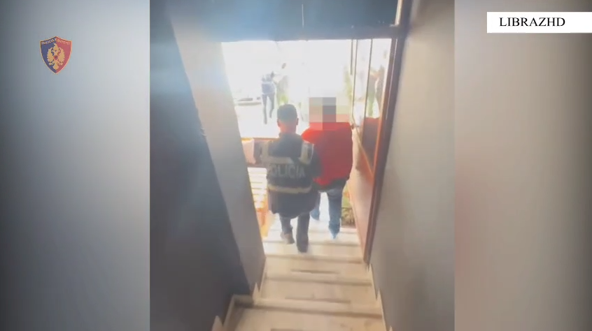 Shiste kokainë në lokalin që administronte  Librazhd  arrestohet 32 vjeçari