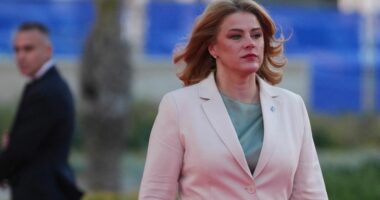 Dorëhiqet kryeministrja e Letonisë/ Pas debateve që pasuan shkeljen e hapësirës ajrore nga tre dronë ukrainas