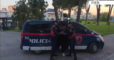 Në kërkim dhe i dënuar për drogë/ Fier, vihet në pranga 50-vjeçari