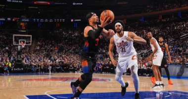 Knicks dominojnë në Lindje/ Skuadra njujorkeze fiton finalen e dytë 109-93 ndaj Cleveland