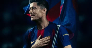 Adios” Lewandowski/ Sulmuesi dhe Barcelona zyrtarizojnë ndarjen në fund të sezonit