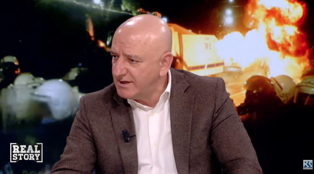  Raporti i PE  opozita përmendet negativisht   Bejko  Berisha sulmon Gonzaton  i faturon dështimin e tij