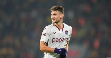 Muçi zyrtarisht një “furtunë”/ Trabzonspor njofton blerjen e kartonit të futbollistit kuqezi