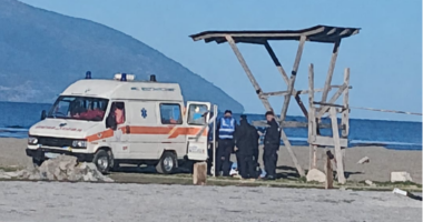 E rëndë në Vlorë/ Një person gjendet e i varur në një prej kullave të vrojtimit të plazhit