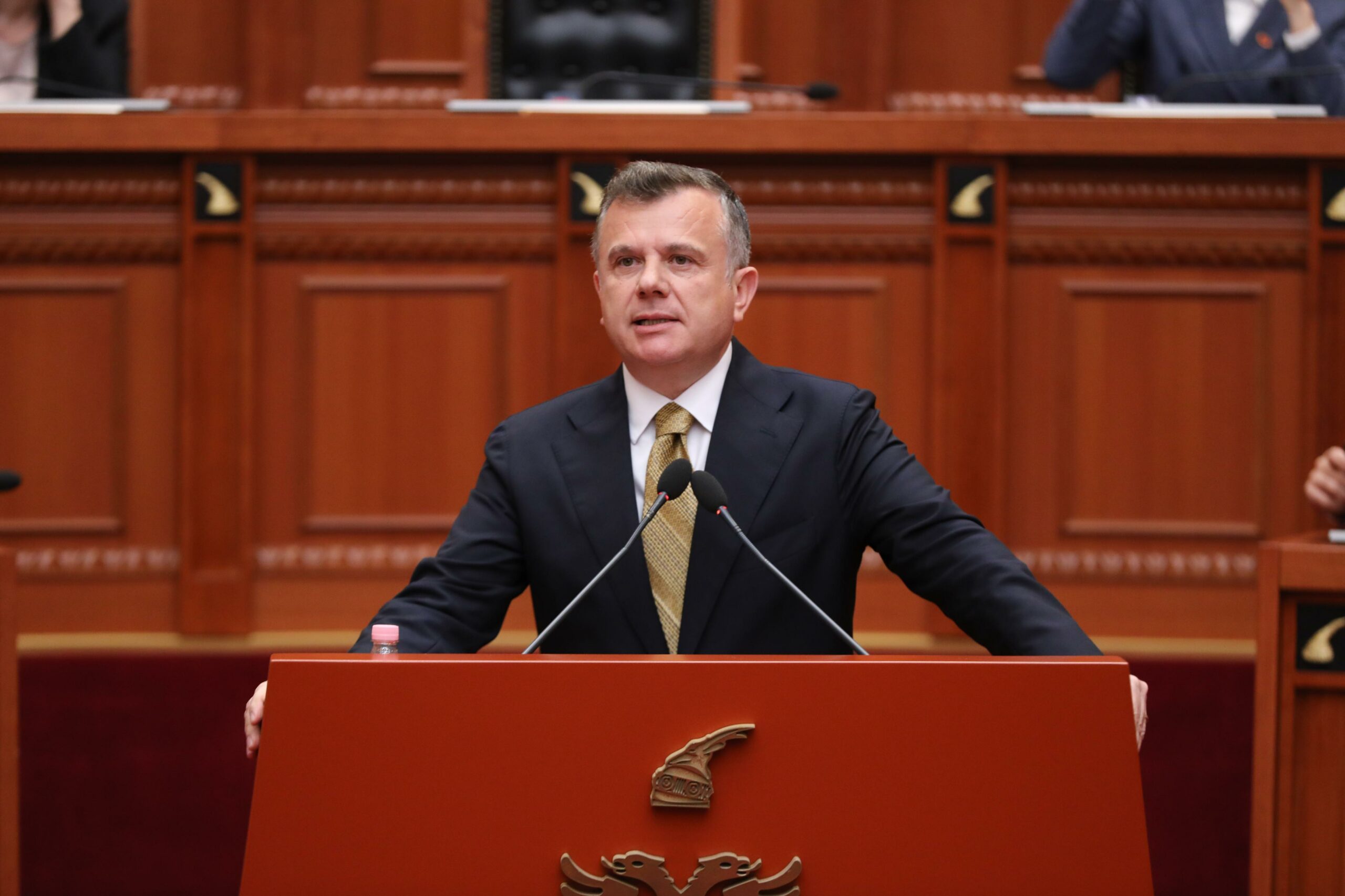 Balla Berishës  Sali në rezolutën e PE nuk u miratuan amendamentet e pista që nisët ju nga Tirana