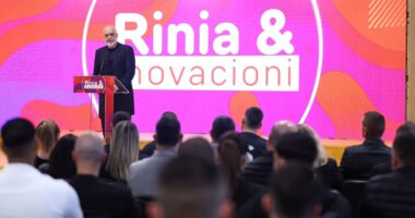 “Teknologjia, bekim për Shqipërinë”/ Rama në Elbasan: Ka rritje të numrit të aplikantëve për startup-e, ne do t’i mbështesim me financim